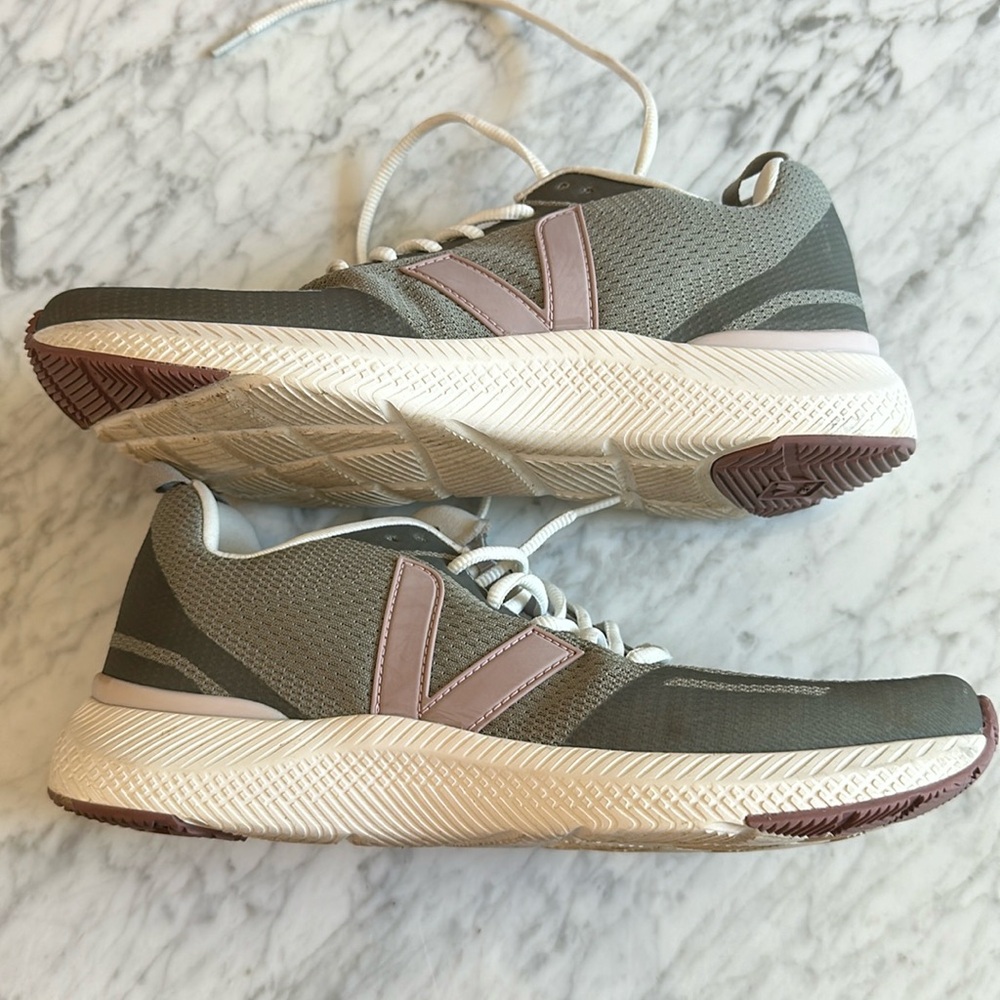 Veja sneakers
